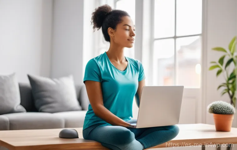 비대면 환경에서의 직원 경험 개선 전략 - **A vibrant scene of diverse remote employees engaging in a "virtual coffee break."** Depict a group...